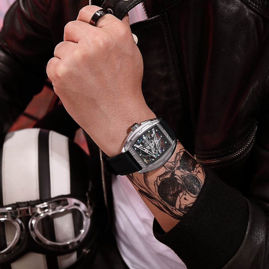 RUIMAS Fashion Military Quartz Watches Men Luxury Casual Sport Wrist Watches Waterproof Luminous Clock Large Dial Reloj Hombre 338